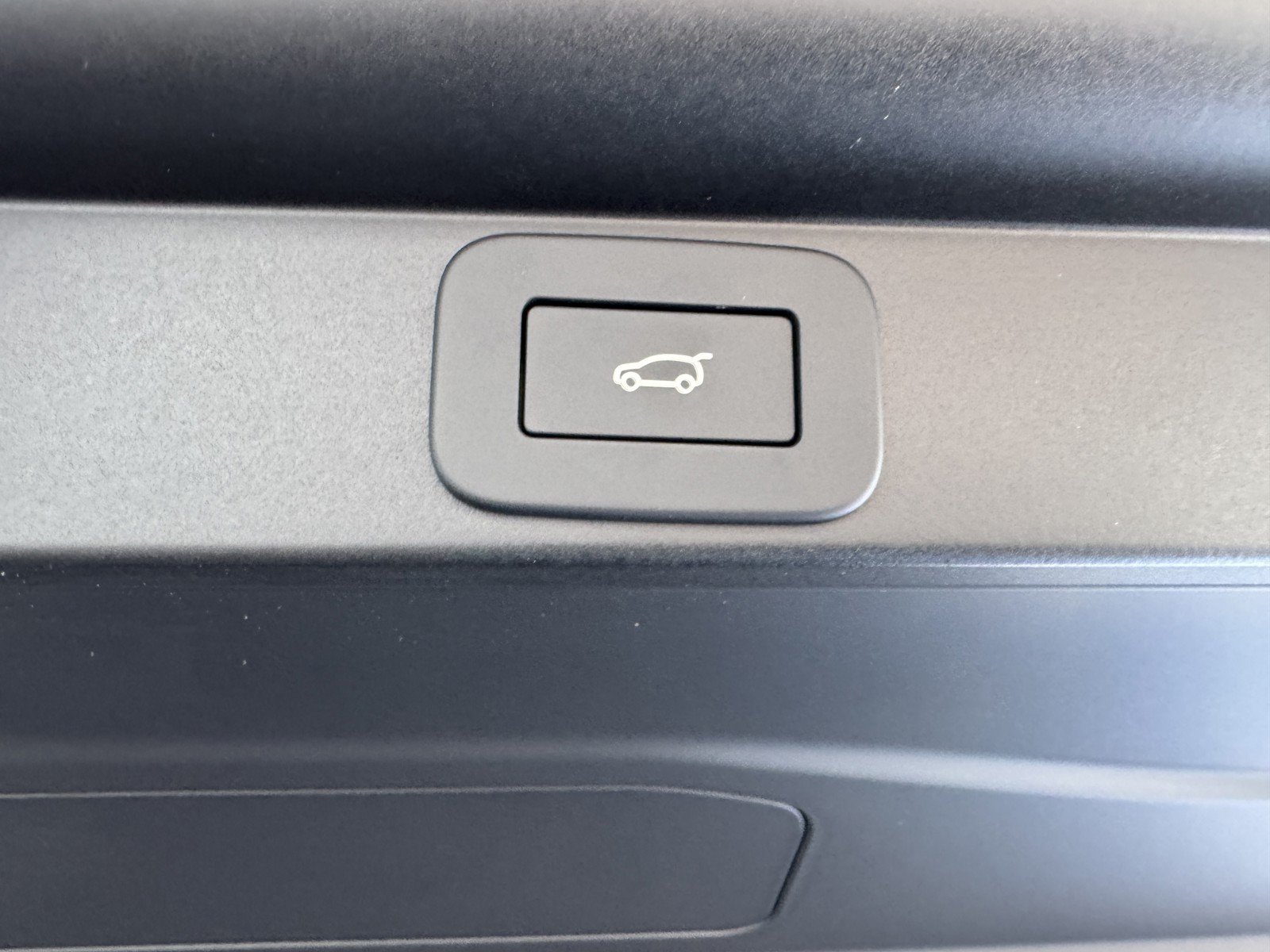 2026 Land Rover Range Rover SE - Photo 27