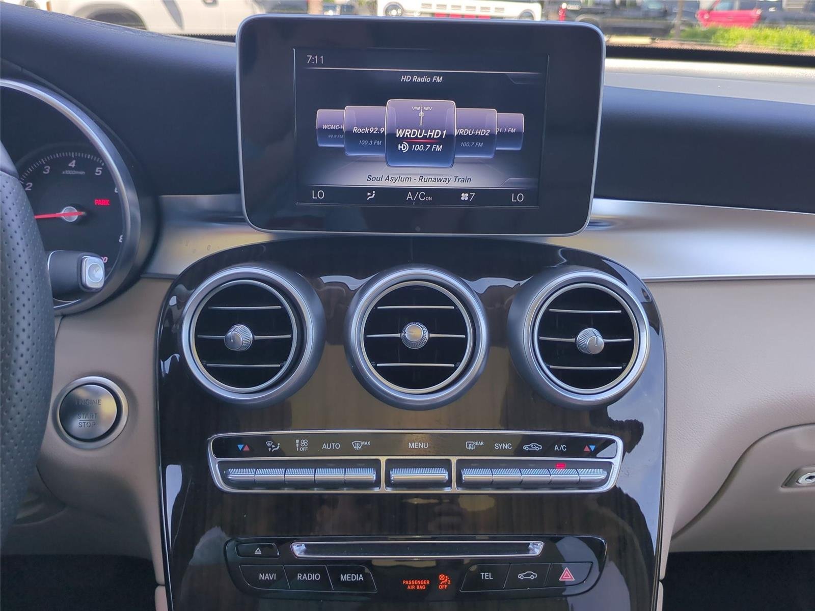 Used 2017 Black Mercedes-Benz GLC 300 image 24