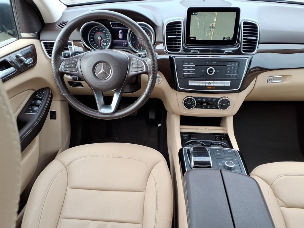 Used 2018 Gray Mercedes-Benz GLE 350 image 3