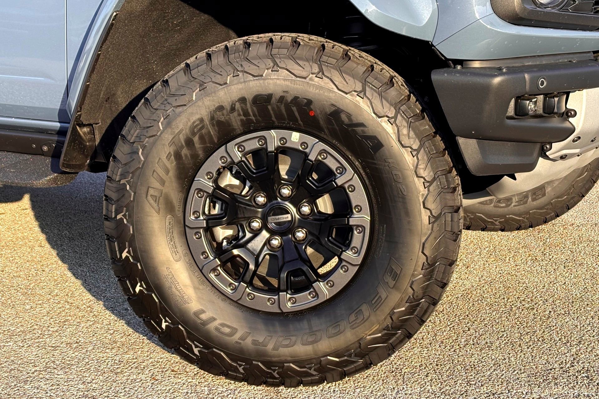 New 2025 Azure Gray Metallic Tri-Coat Ford Raptor image 2