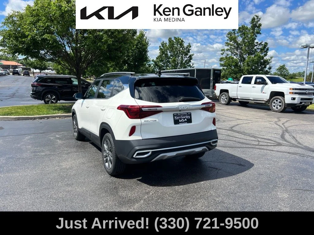 Certified Used 2023 White Kia S image 7