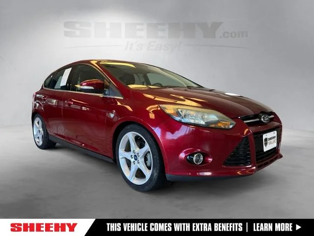 Used 2014 Ruby Red Tinted Clearcoat Ford  image 1