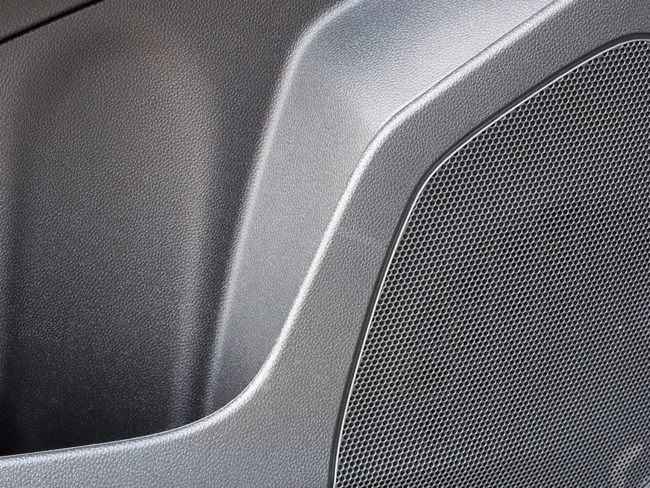 2026 Chevrolet Trax LT - Photo 25
