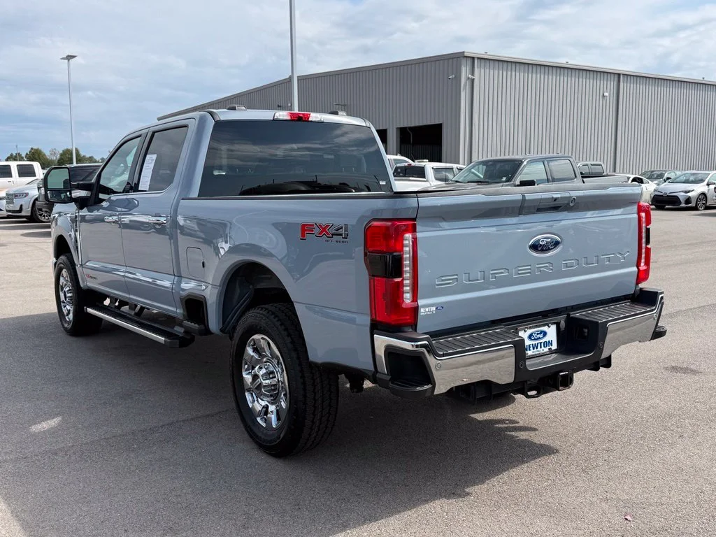 Used 2025 Gray Ford Lariat image 39