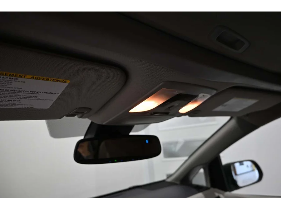 Used 2020 GRAY Toyota XLE Mobility Handicap Van image 32