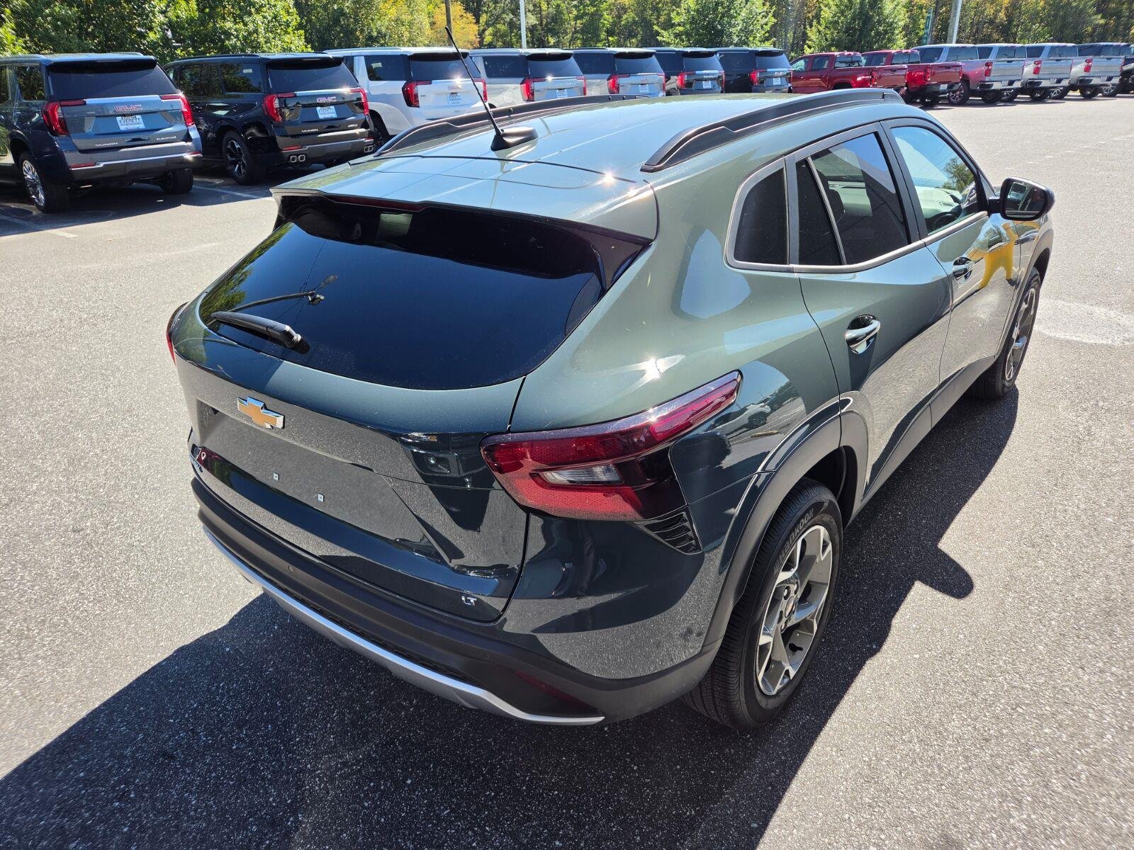 Used 2026 Cypress Gray Chevrolet LT image 5