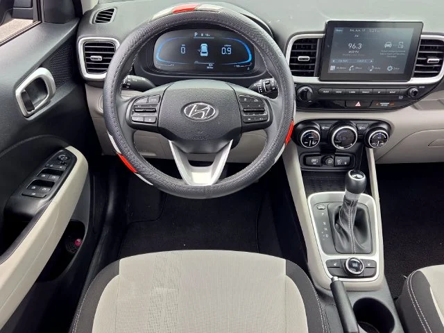Used 2026 Black Hyundai SEL image 14