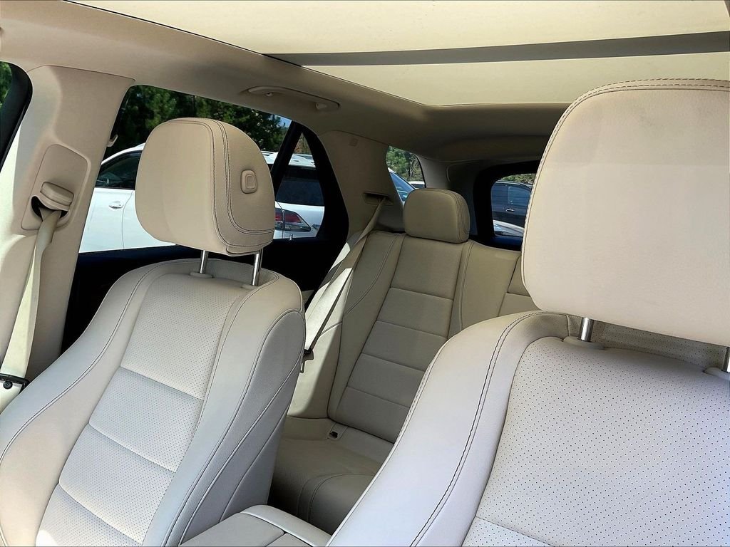 Certified Used 2022 Polar White Mercedes-Benz GLE 350 image 5