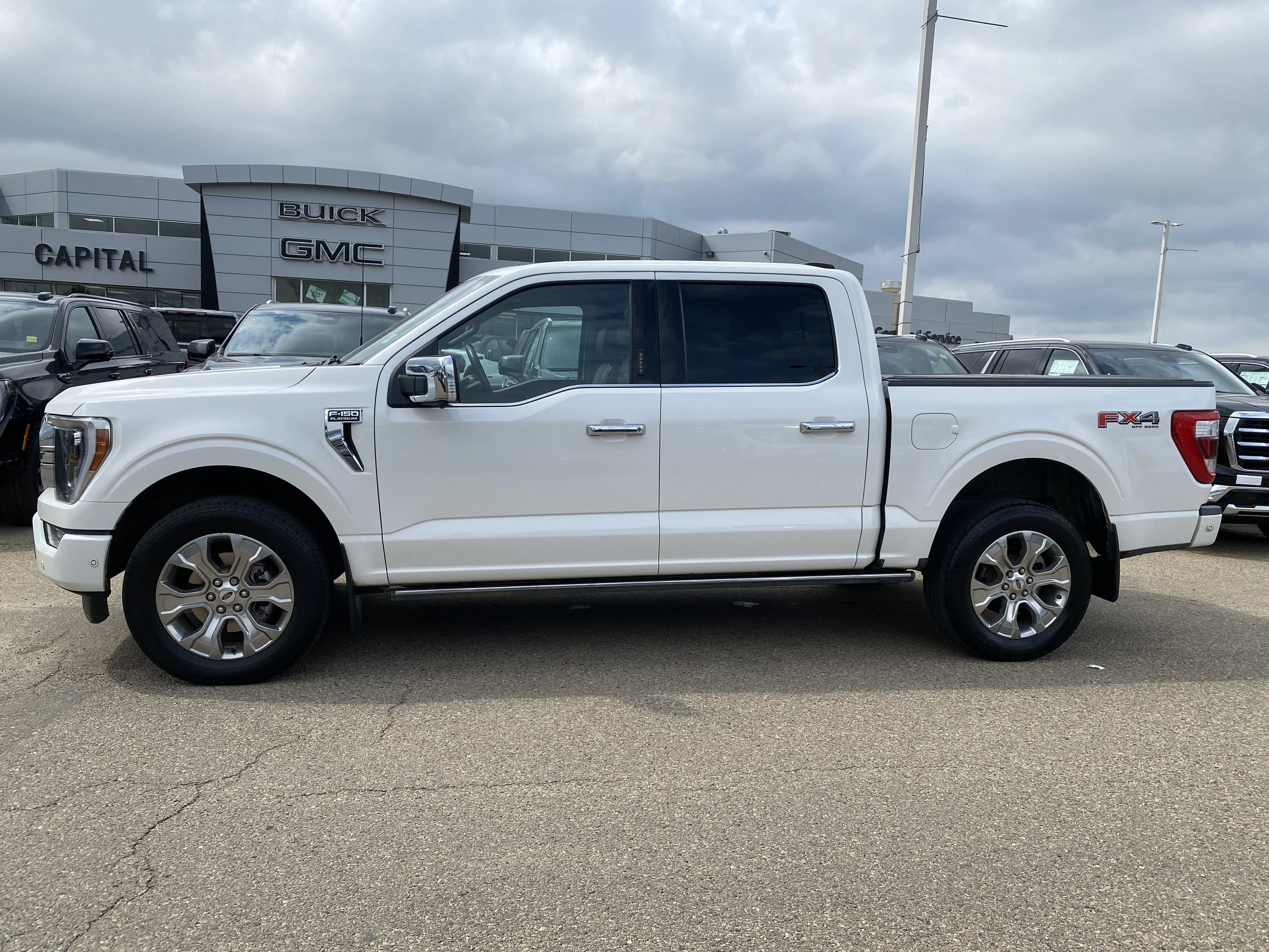 Certified Used 2023 White Ford Platinum * PANORAMIC SUNROOF * MAX TRAILERING PKG * image 2