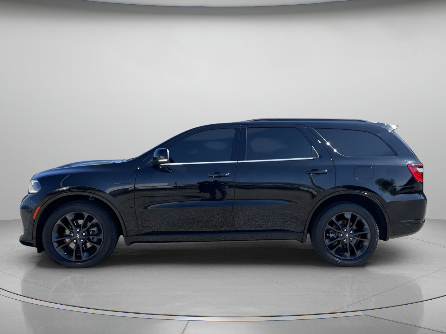 Used 2023 DB Black Clearcoat Dodge R/T Plus image 2