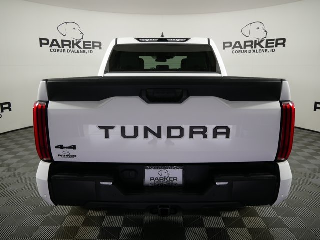 Used 2024 Ice Cap Toyota Crew Cab SR5 w/ Convenience Pkg image 6