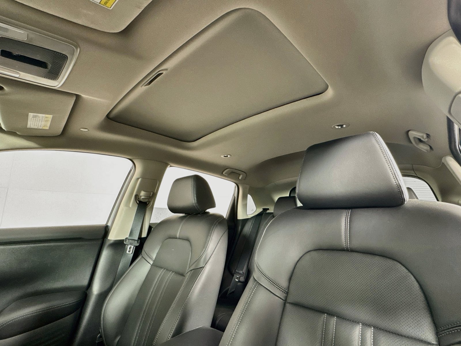 2025 Honda HR-V EX-L - Photo 14