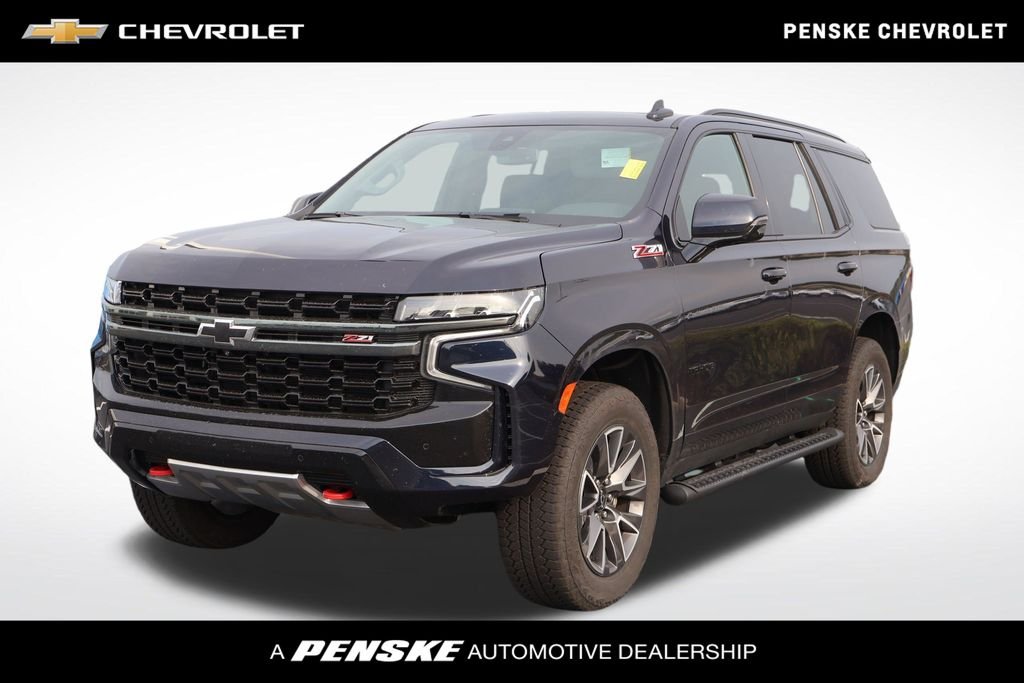 Used 2022 Blue Chevrolet Z71 image 1