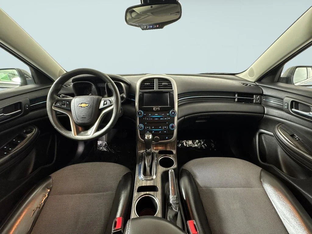 Used 2015 Black Granite Metallic Chevrolet LT image 7