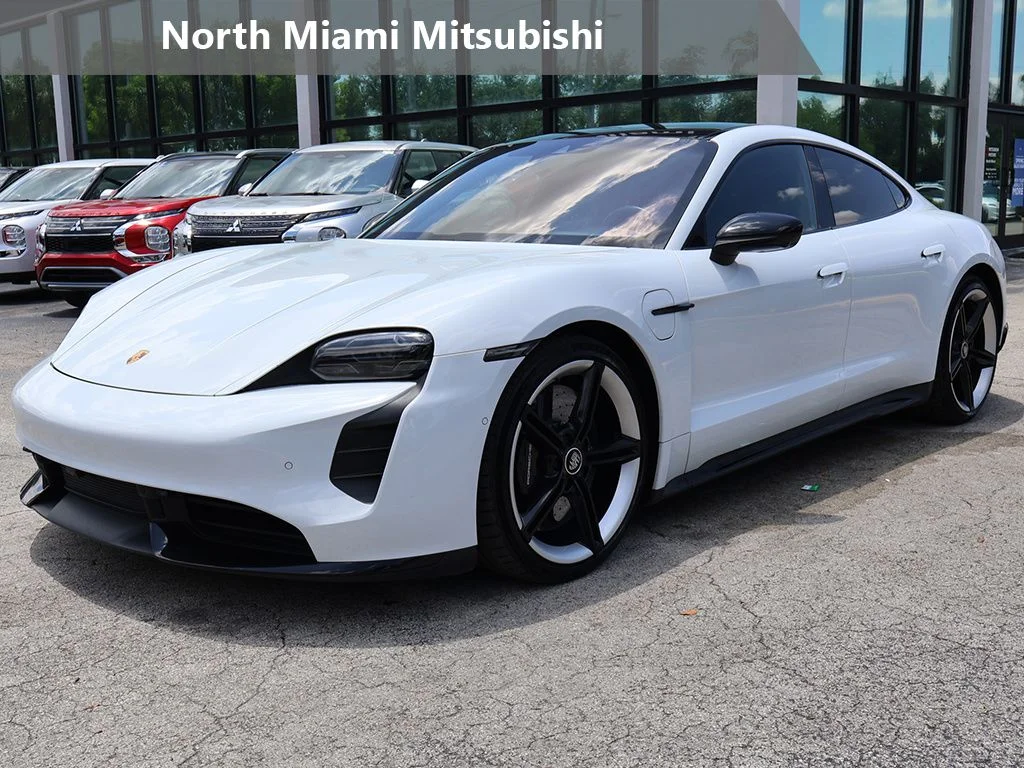 2020 Porsche Taycan Turbo