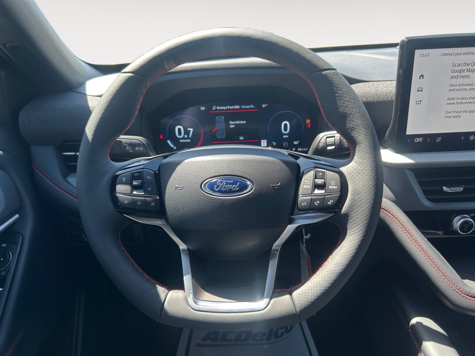 New 2026 Carbonized Gray Metallic Ford ST-Line image 13