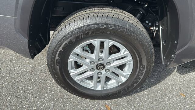 2024 Toyota Tundra SR5 - Photo 11