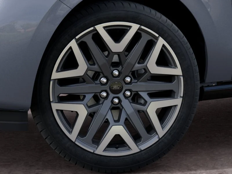 New 2027 Glacier Gray Metallic Tri-Coat Ford Platinum image 19
