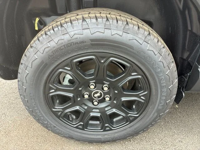 New 2026 Carbonized Gray Metallic Ford Badlands® image 14