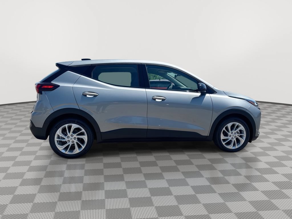New 2027 Sterling Grey Metallic Chevrolet LT image 10