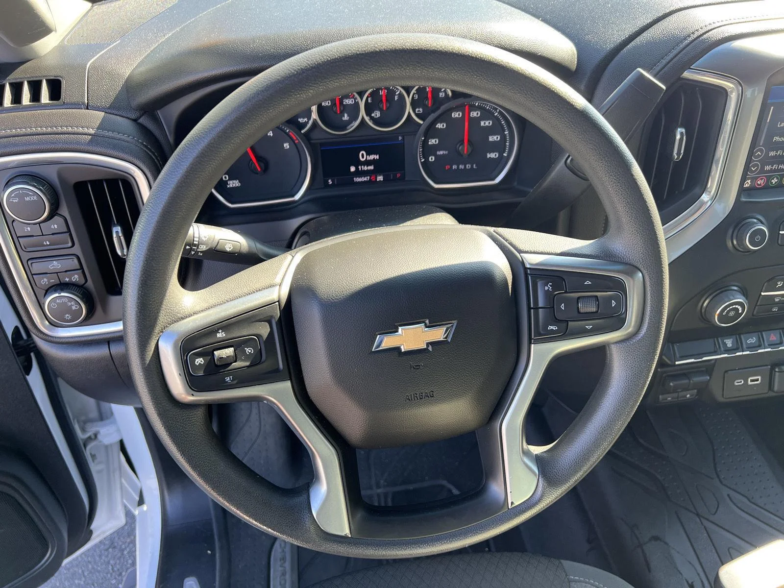 2022 Chevrolet Silverado 3500HD LT - Photo 21