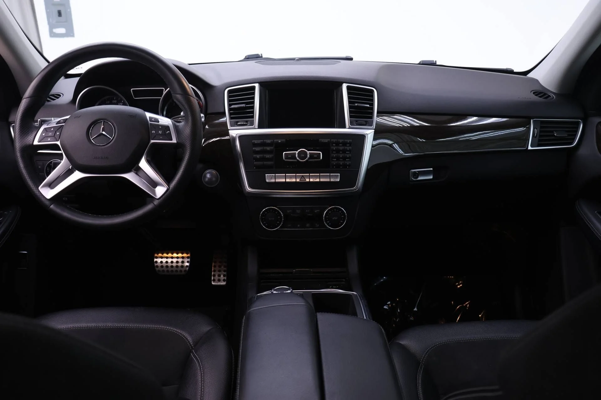Used 2014 Iridium Silver Metallic Mercedes-Benz ML 350 image 5