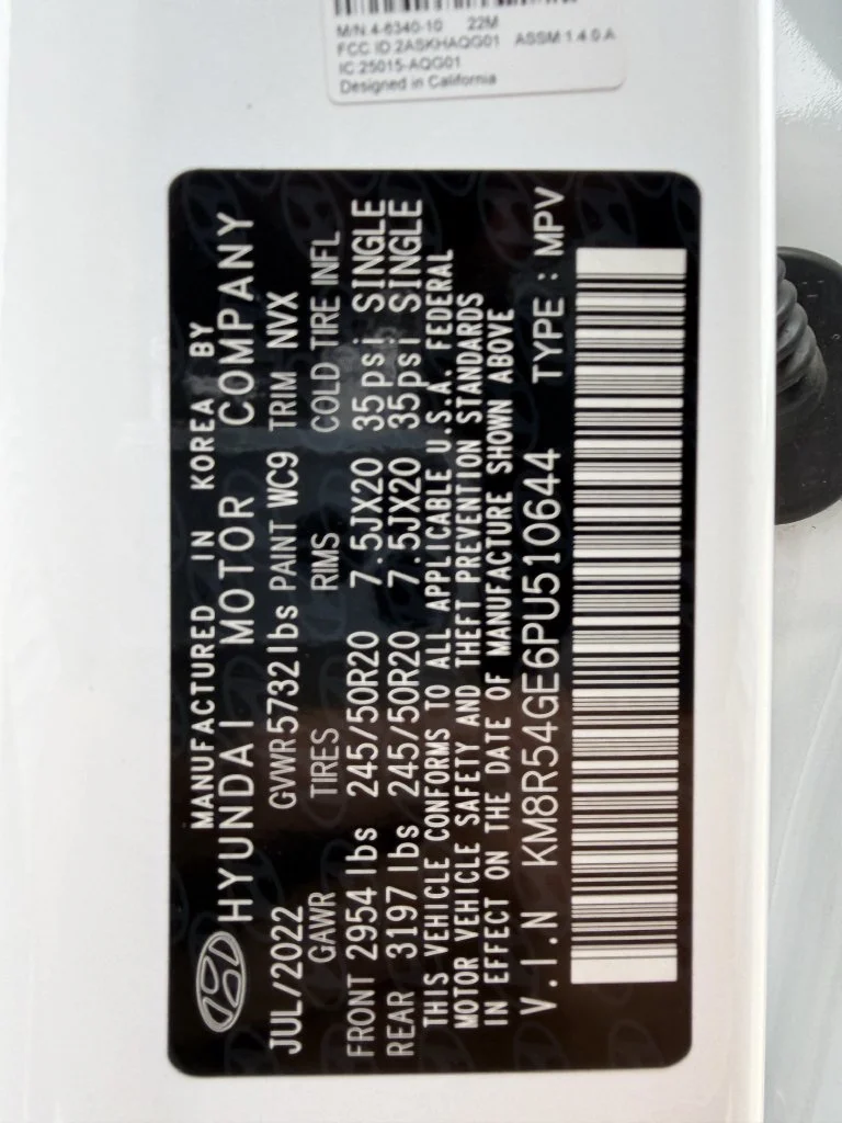 Used 2023 White Hyundai Limited image 30