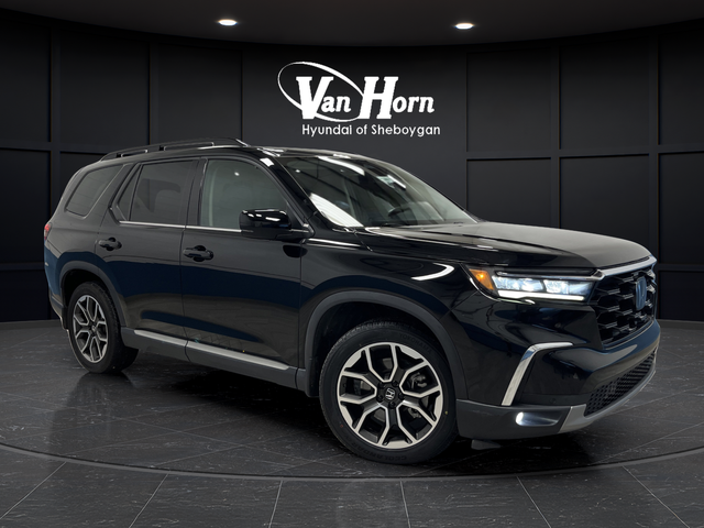 Used 2023 Black Honda Touring image 39