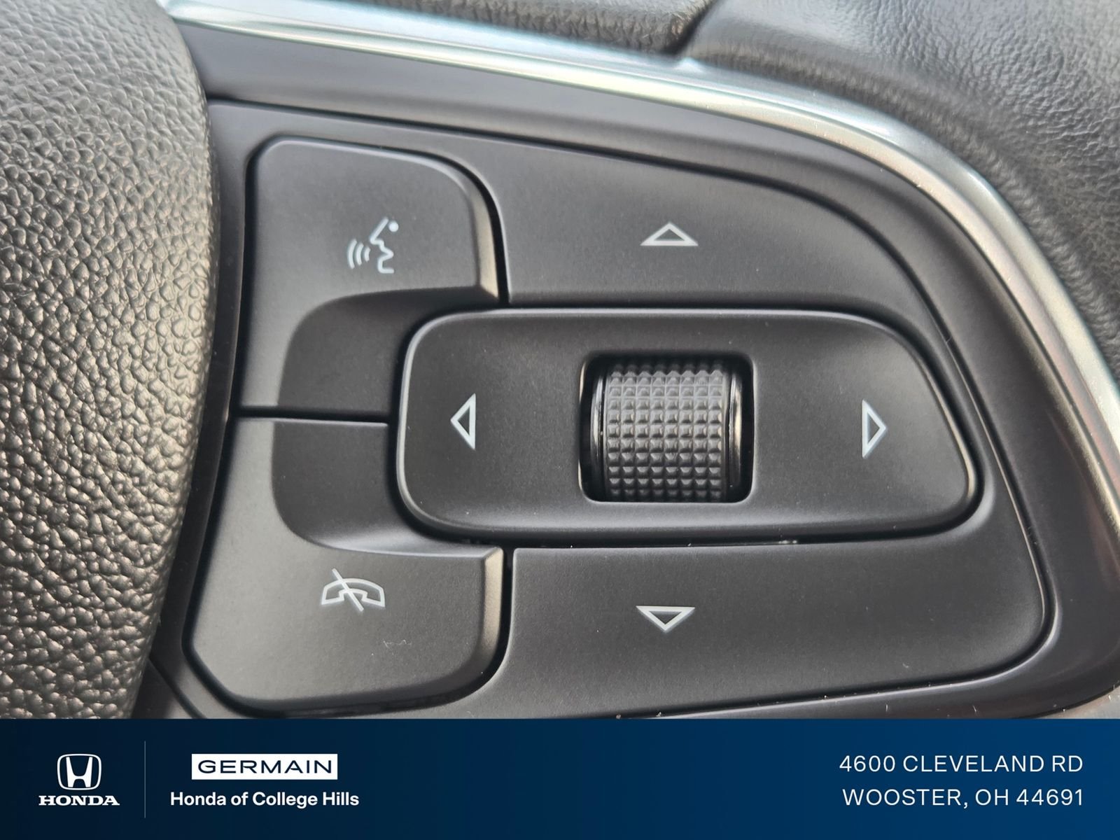 Used 2023 Sapphire Buick Select image 26