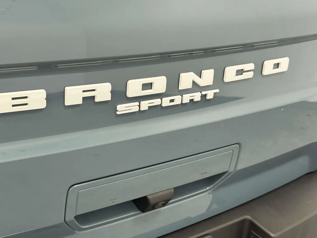 Used 2023  Ford Big Bend image 11