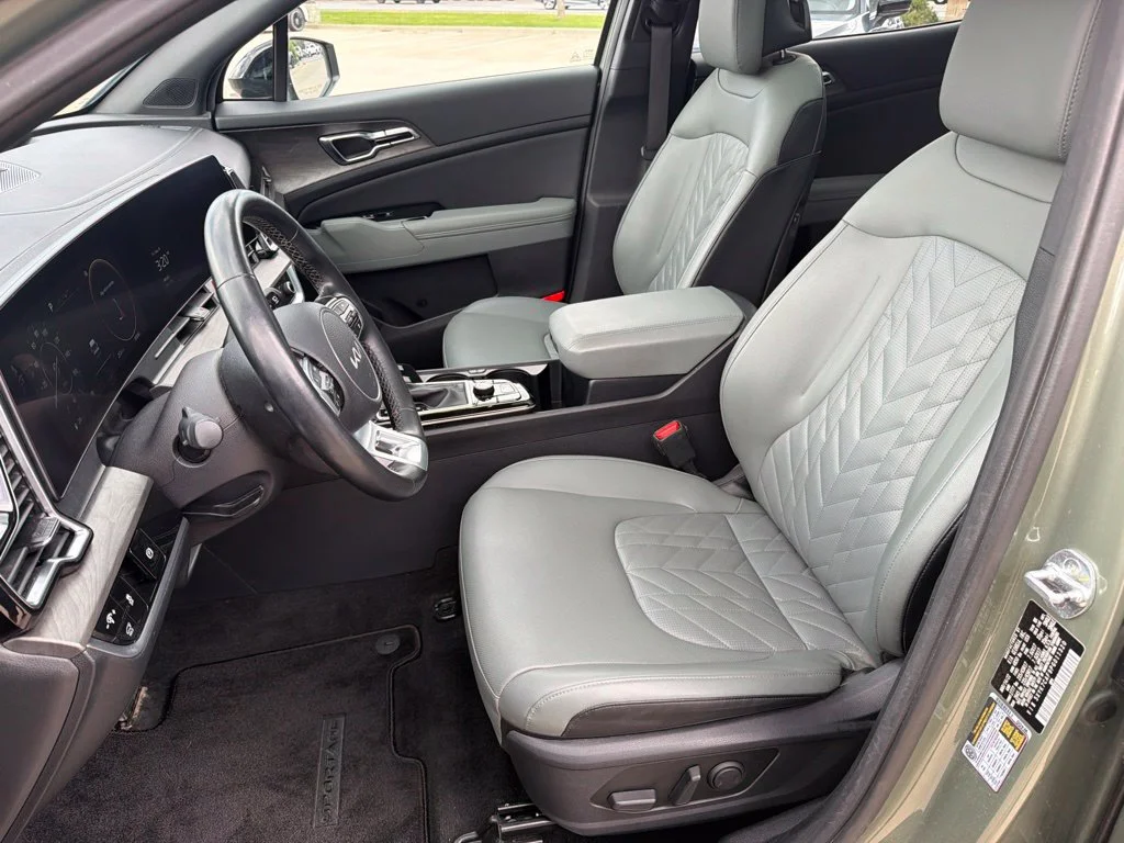 Used 2023 Green Kia X-Pro image 17