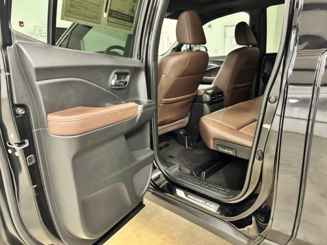 Used 2025 Brown Honda RTL image 19
