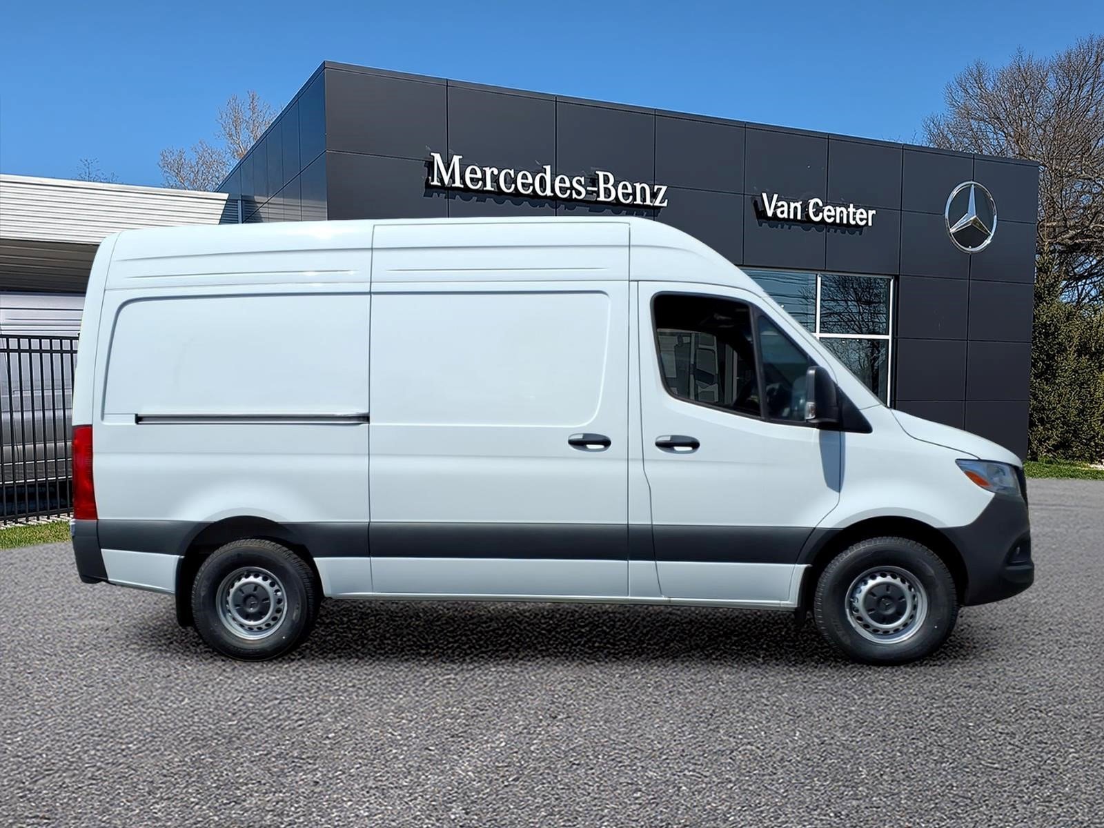 New 2026 Arctic White Mercedes-Benz  image 2