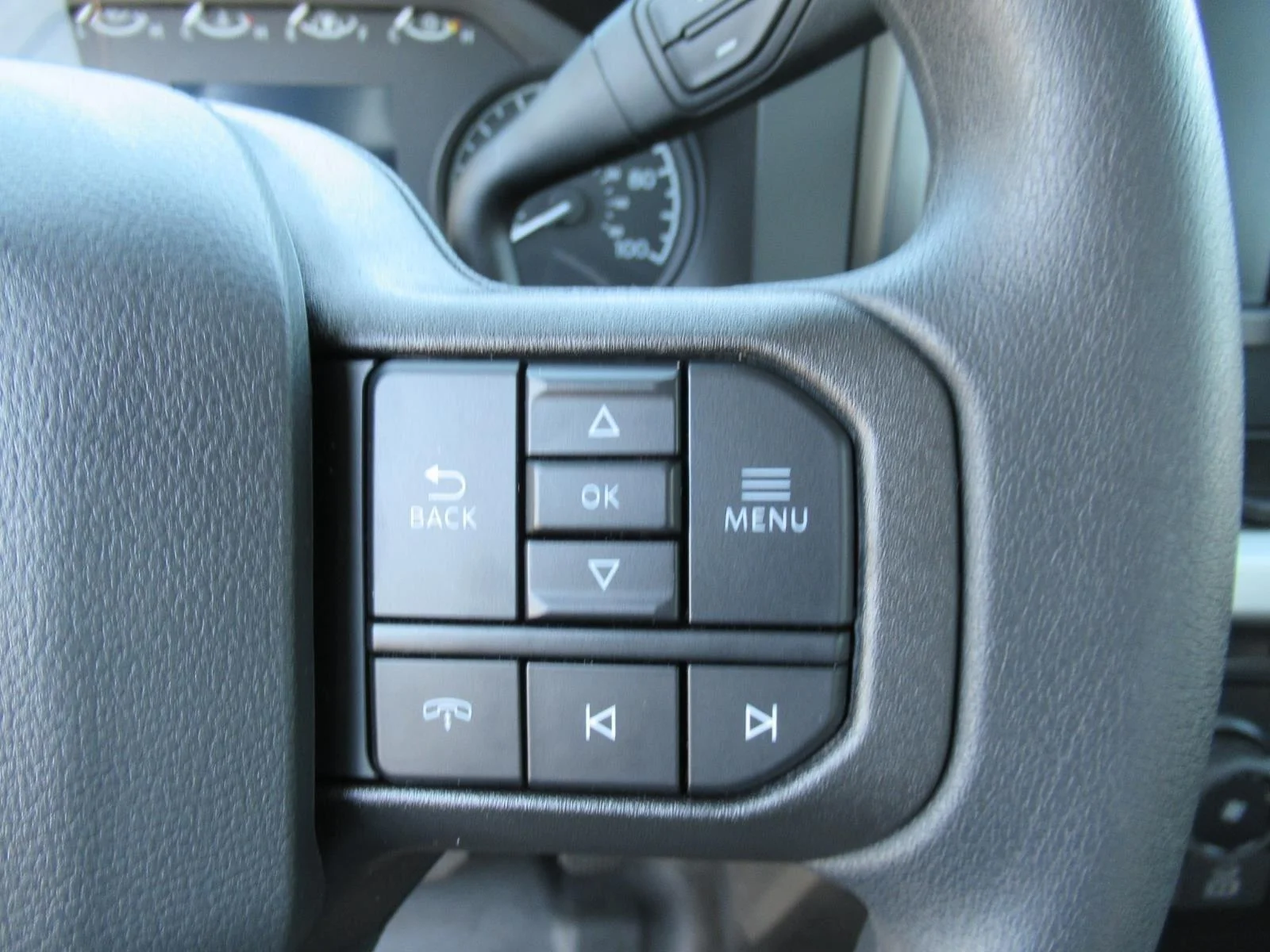 New 2024 Oxford White Ford F-250® XL image 24
