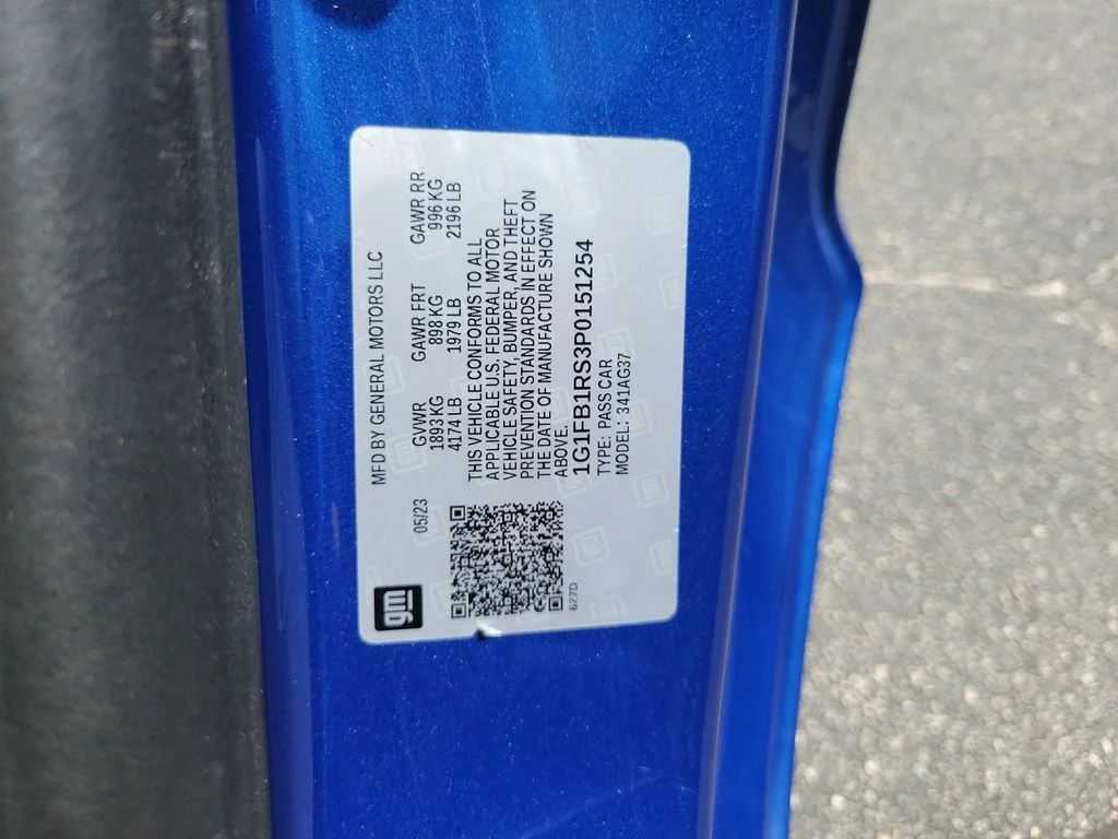 Certified Used 2023 Blue Chevrolet 1LT image 30