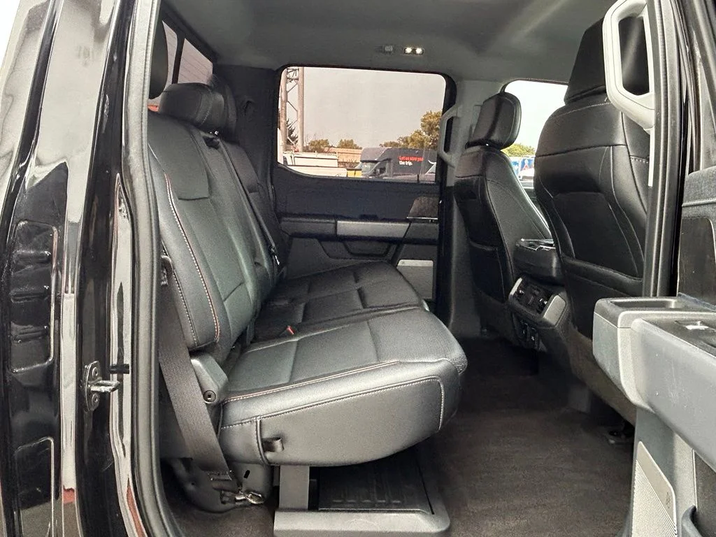 Used 2022 Black Ford Lariat image 27
