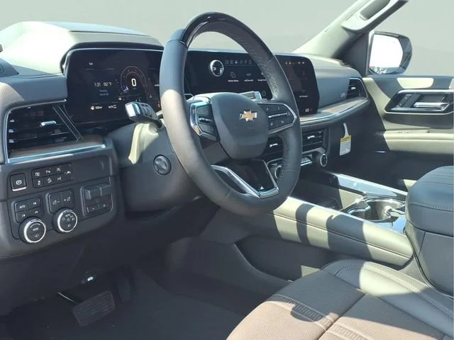 New 2026 Polar White Tricoat Chevrolet High Country image 8