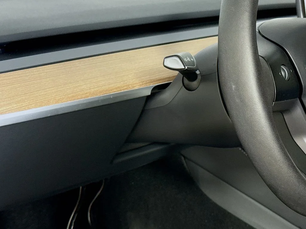 Used 2024 White Tesla Long Range image 10