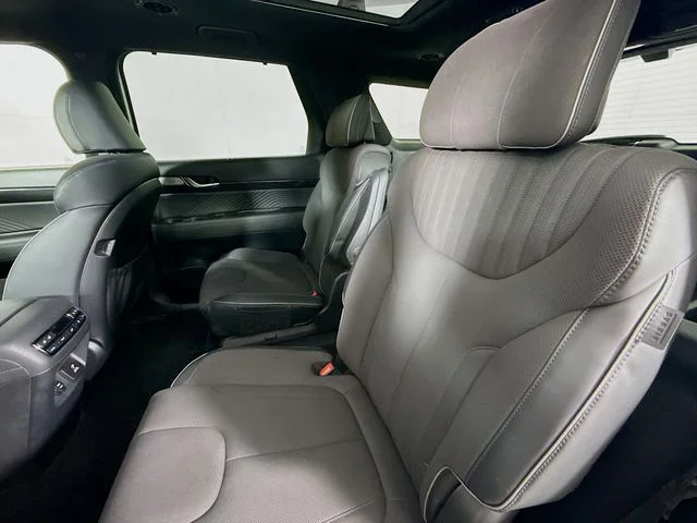Used 2025 White Hyundai Calligraphy Night Edition image 26