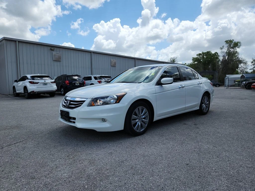 Used 2011 Honda Accord EX-L V6 with VIN 1HGCP3F87BA026410 for sale in Inverness, FL