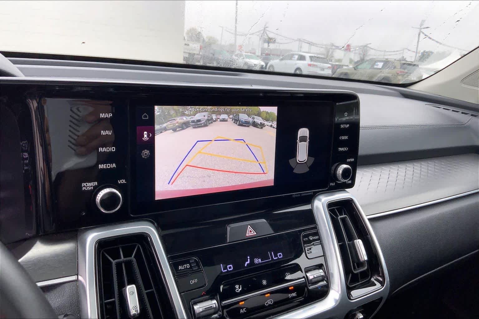 2022 Kia Sorento SX - Photo 28