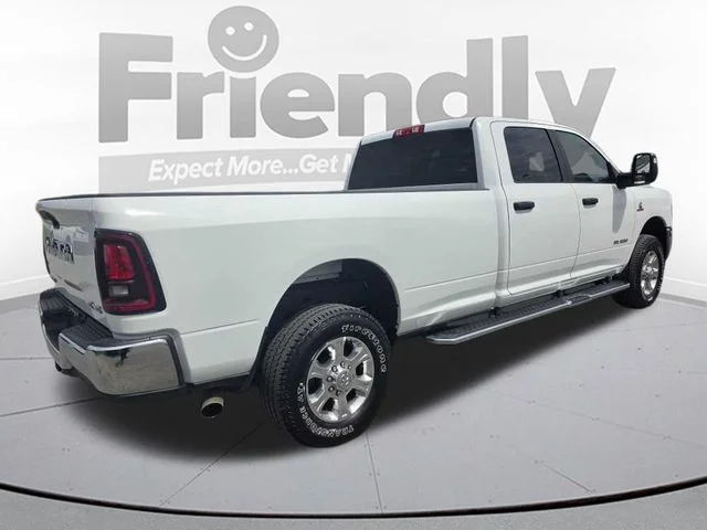 Used 2025 White Ram Big Horn image 5