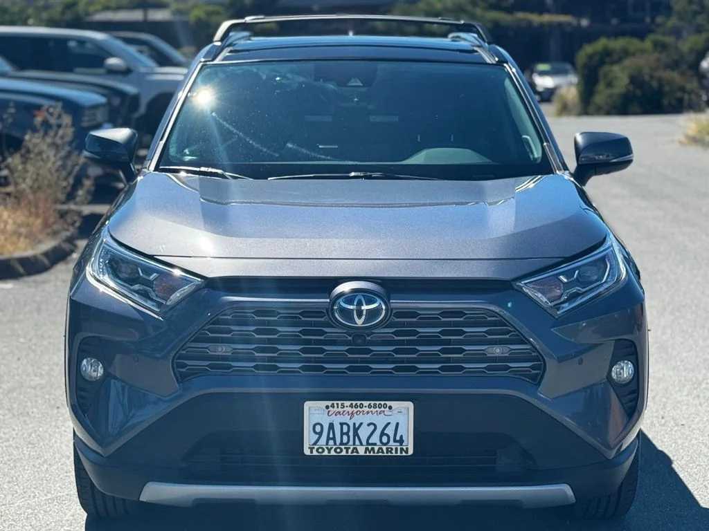 Used 2021 Gray Toyota Limited image 9