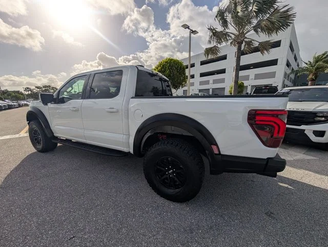2024 Ford F-150 Raptor - Photo 10