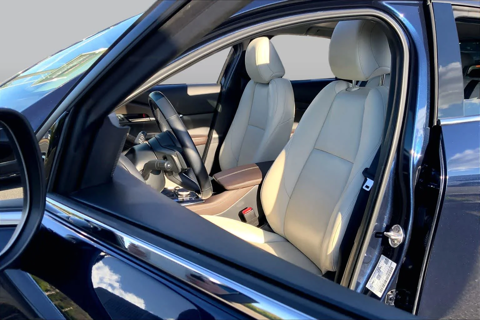 Used 2023 Deep Crystal Blue Mica Mazda 2.5 S Premium Package image 9