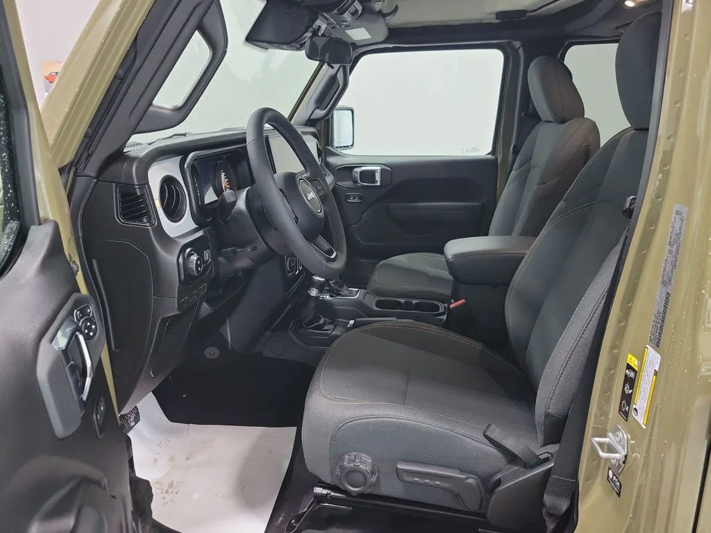 2025 Jeep Gladiator Sport S - Photo 8