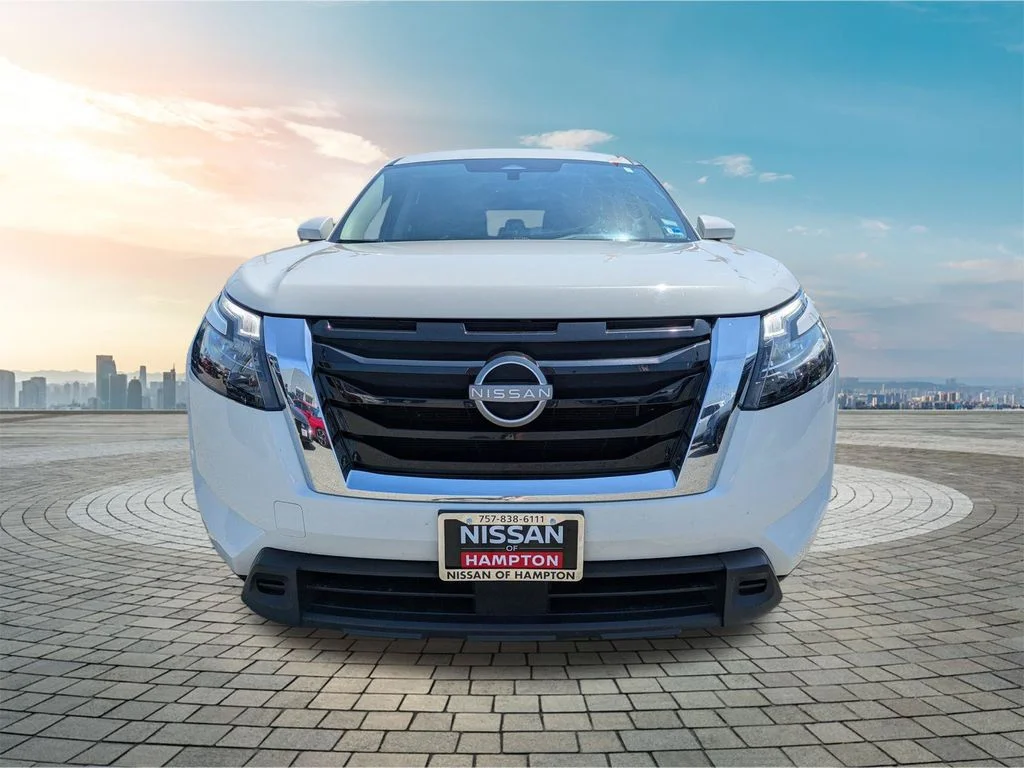 Certified Used 2024 Glacier White Nissan SV image 10