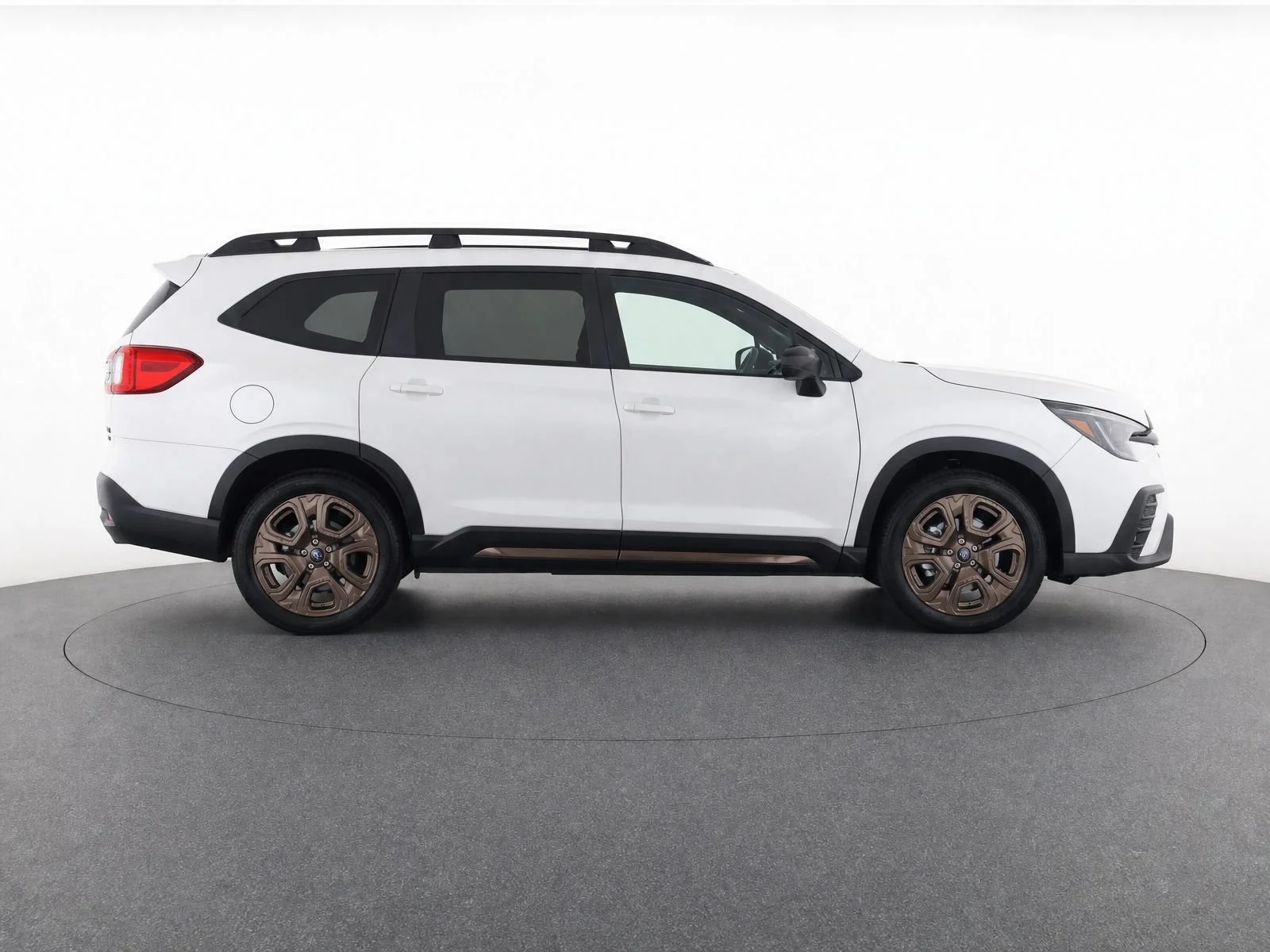 Used 2026 Crystal White Pearl Subaru Limited Bronze Edition image 8
