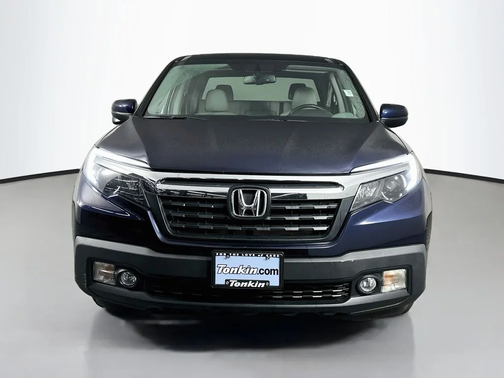 Used 2018 Obsidian Blue Pearl Honda RTL-T image 3