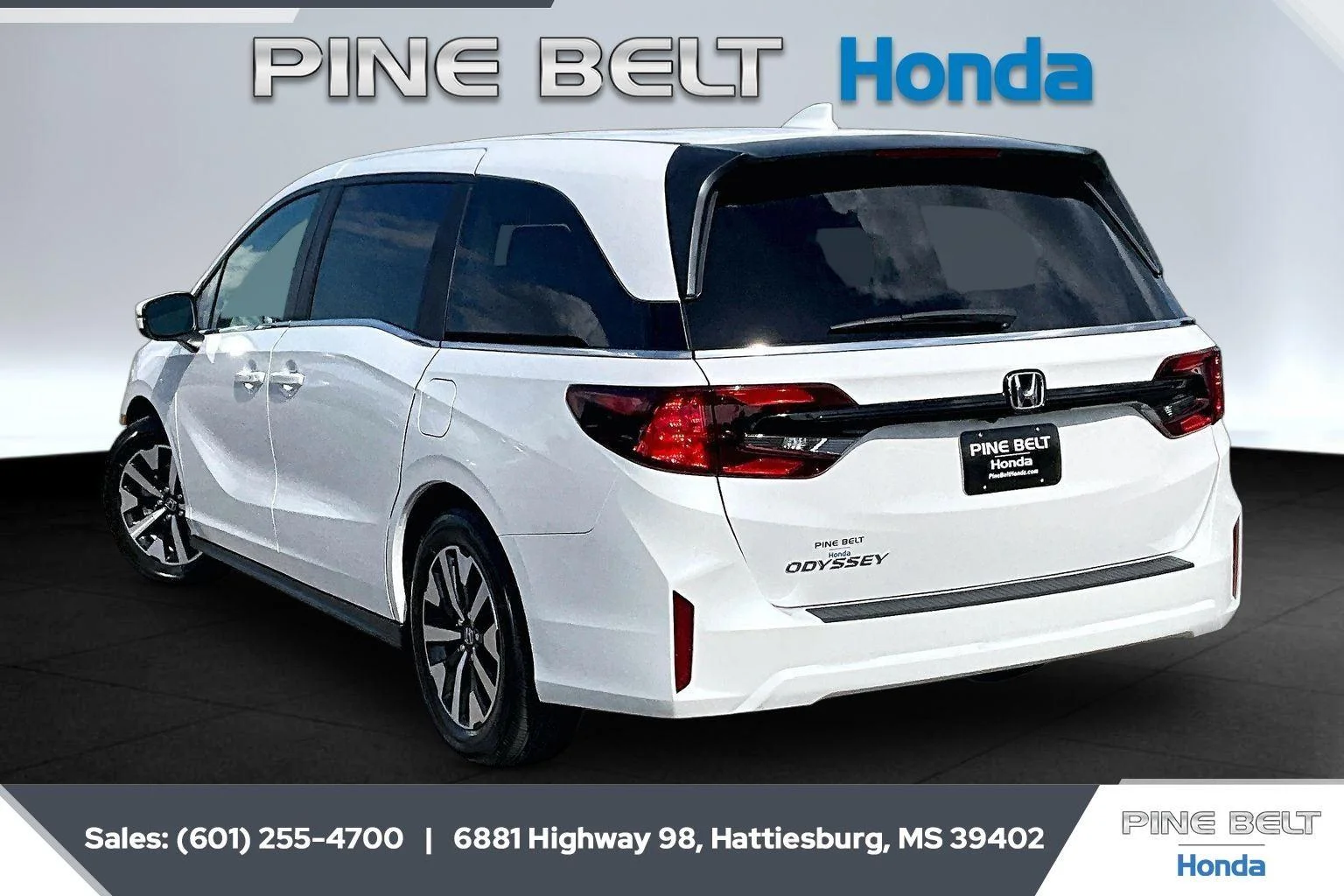 New 2026 Platinum White Pearl Honda EX-L image 3
